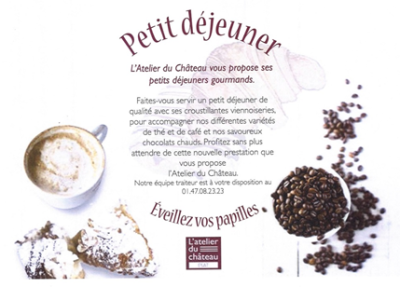 Plateau-repas Petit déjeuner thé ou café, mini pain au choc…