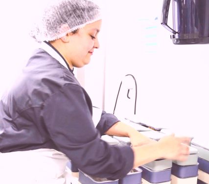ESAT La Roue,  Livraison de plateaux repas en région lyonnaise